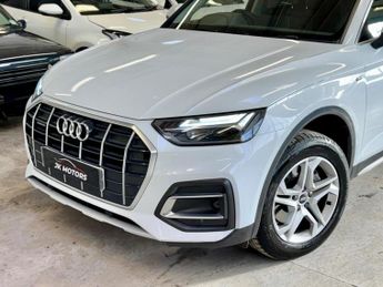 AUDI Q5 2.0 TDI 40 Sport S Tronic quattro Euro 6 (s/s) 5dr