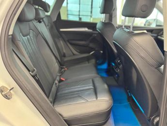 AUDI Q5 2.0 TDI 40 Sport S Tronic quattro Euro 6 (s/s) 5dr