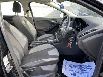FORD FOCUS 1.6 Zetec