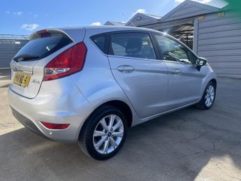 FORD FIESTA 1.4 Zetec