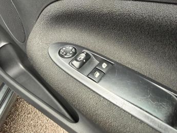 CITROEN DS3 1.6 e-HDi Airdream DStyle Plus Euro 5 (s/s) 3dr