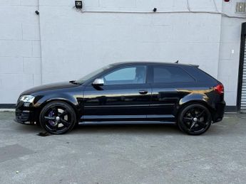 AUDI S3 2.0 TFSI BLACK EDITION S TRONIC QUATTRO
