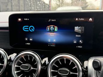 MERCEDES-BENZ EQB EQB 350 66.5kWh AMG Line