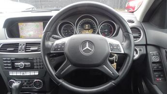 MERCEDES-BENZ C CLASS 2.1 C220 CDI BlueEfficiency SE Edition 125