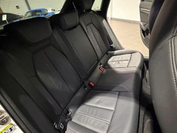 AUDI A3 1.0 TFSI 30 S line Sportback S Tronic Euro 6 (s/s) 5dr