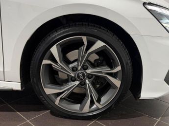 AUDI A3 1.0 TFSI 30 S line Sportback S Tronic Euro 6 (s/s) 5dr