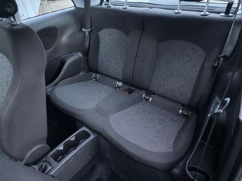 VAUXHALL ADAM 1.2 i JAM