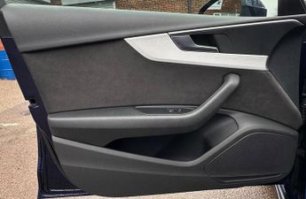 AUDI A4 AVANT 2.0 TDI 40 S line S Tronic Euro 6 (s/s) 5dr