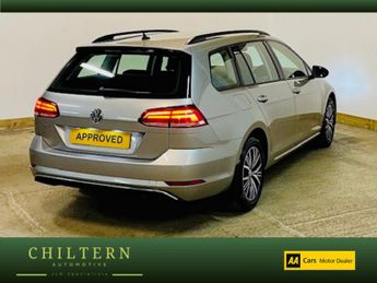 VOLKSWAGEN GOLF 1.5 TSI EVO SE Nav
