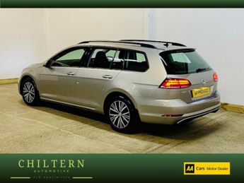 VOLKSWAGEN GOLF 1.5 TSI EVO SE Nav