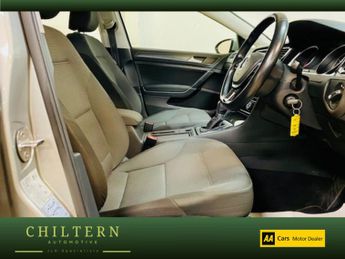 VOLKSWAGEN GOLF 1.5 TSI EVO SE Nav