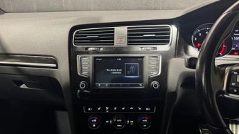 VOLKSWAGEN GOLF 2.0 TSI BlueMotion Tech GTI