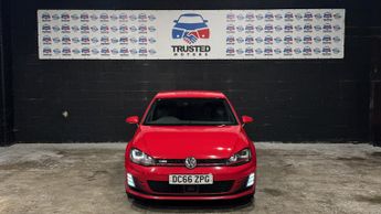 VOLKSWAGEN GOLF 2.0 TSI BlueMotion Tech GTI