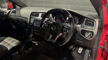 VOLKSWAGEN GOLF 2.0 TSI BlueMotion Tech GTI