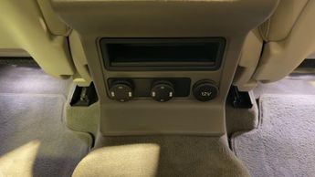 JAGUAR F-PACE 2.0 D180 Portfolio