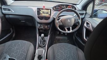 PEUGEOT 2008 1.6 e-HDi Active