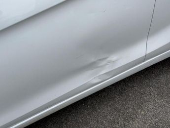 VAUXHALL VIVA 1.0i SE Euro 6 5dr (a/c)