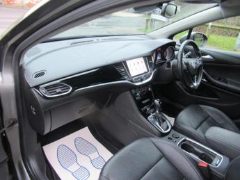 VAUXHALL ASTRA 1.6 CDTi BlueInjection Elite Nav Auto Euro 6 5dr