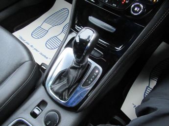 VAUXHALL ASTRA 1.6 CDTi BlueInjection Elite Nav Auto Euro 6 5dr