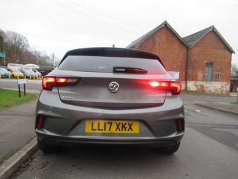 VAUXHALL ASTRA 1.6 CDTi BlueInjection Elite Nav Auto Euro 6 5dr