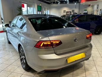 VOLKSWAGEN PASSAT 2.0 TDI EVO SEL
