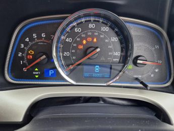 TOYOTA RAV4 2.2 D-CAT Icon