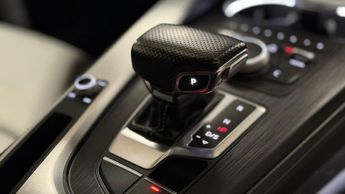 AUDI A4 2.0 TDI S line