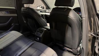 AUDI A4 2.0 TDI S line