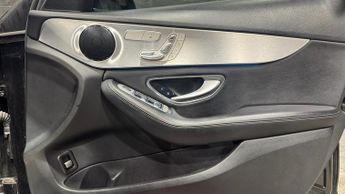 MERCEDES-BENZ C CLASS 2.0 C200 Sport