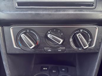 VOLKSWAGEN POLO 1.2 TSI BlueMotion Tech SE