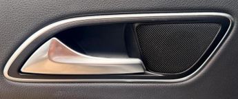 MERCEDES-BENZ CLA 2.1 CLA220d AMG Sport Coupe 7G-DCT Euro 6 (s/s) 4dr