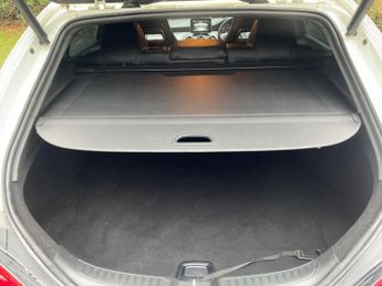 MERCEDES-BENZ CLA 2.1 CLA200d AMG Line Shooting Brake 7G-DCT Euro 6 (s/s) 5dr