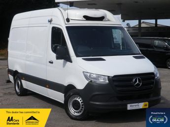 Mercedes Sprinter 2.0 315 CDI Progressive Fridge Freezer Van with Overnight Standb
