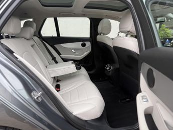 MERCEDES-BENZ C CLASS 1.6 C200d Sport