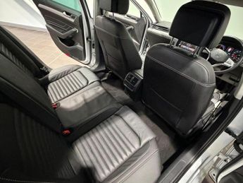 VOLKSWAGEN PASSAT 1.4 TSI 13kWh GTE DSG Euro 6 (s/s) 5dr