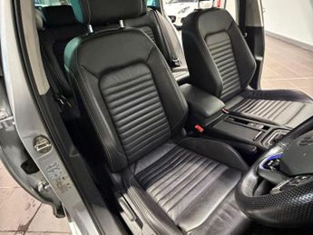 VOLKSWAGEN PASSAT 1.4 TSI 13kWh GTE DSG Euro 6 (s/s) 5dr