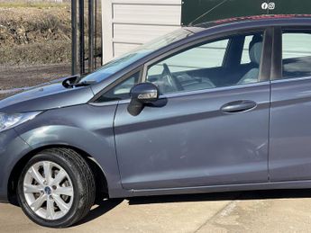FORD FIESTA 1.4 Zetec