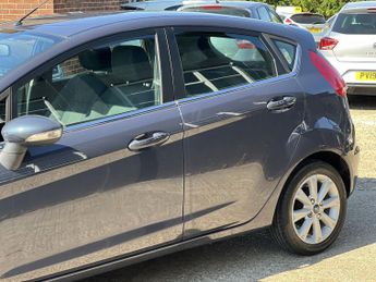 FORD FIESTA 1.4 Zetec