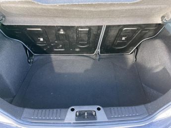 FORD FIESTA 1.4 Zetec