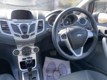 FORD FIESTA 1.4 Zetec