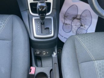 FORD FIESTA 1.4 Zetec