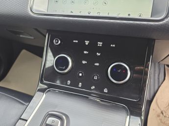 LAND ROVER RANGE ROVER EVOQUE 2.0 D180 MHEV R-Dynamic S