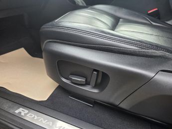 LAND ROVER RANGE ROVER EVOQUE 2.0 D180 MHEV R-Dynamic S
