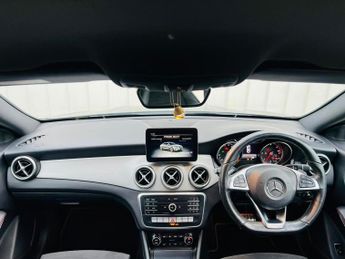 MERCEDES-BENZ CLA 2.1 CLA220d AMG Line Night Edition Coupe 7G-DCT Euro 6 (s/s) 4dr