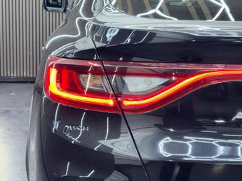 RENAULT ARKANA 1.6 E-TECH r.s. line Auto 2WD Euro 6 (s/s) 5dr