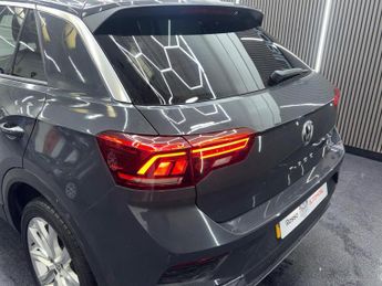 VOLKSWAGEN T-ROC 2.0 TSI SEL DSG 4Motion Euro 6 (s/s) 5dr