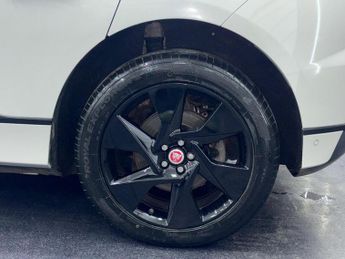 JAGUAR I-Pace 400 90kWh SE Auto 4WD 5dr
