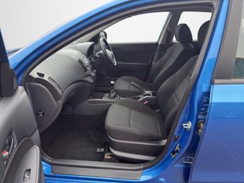 HYUNDAI I30 1.4 Comfort