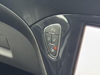 VAUXHALL CORSA 1.4 i SE