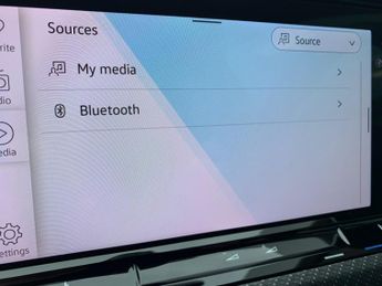 VOLKSWAGEN GOLF 1.5 eTSI MHEV R-Line DSG Euro 6 (s/s) 5dr